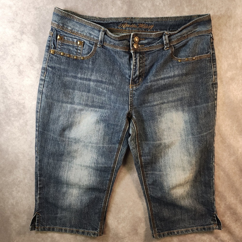 Apollo Missy Women Size 12 Denim Capri Pants Blue Studded Embellished Crop Jeans